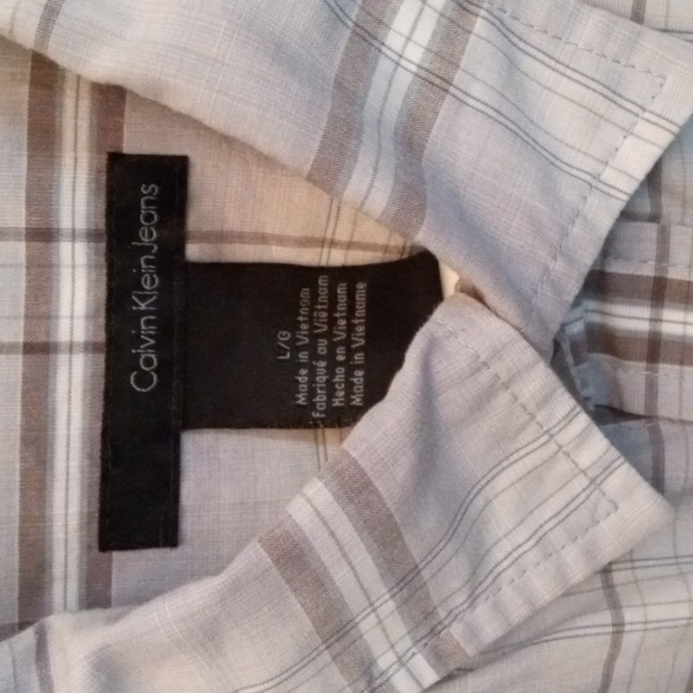 Calvin Klein Jeans button down shirt NWOT - Picture 2 of 5